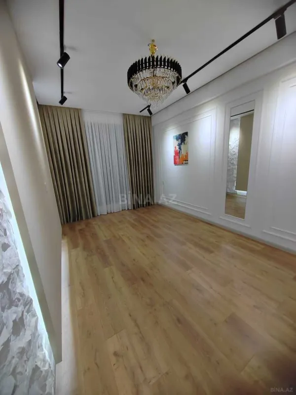 Satılır 2 otaqlı mənzil 60 m²