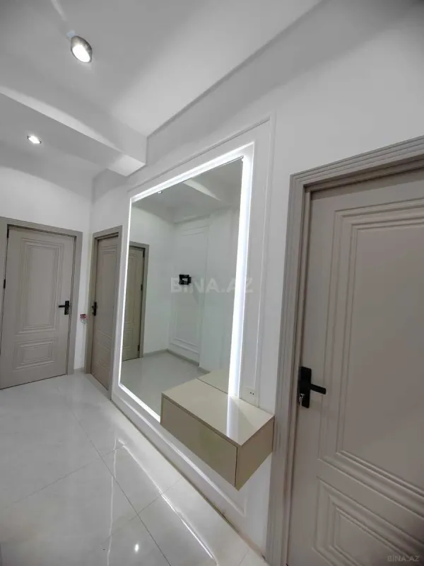 Satılır 2 otaqlı mənzil 60 m²