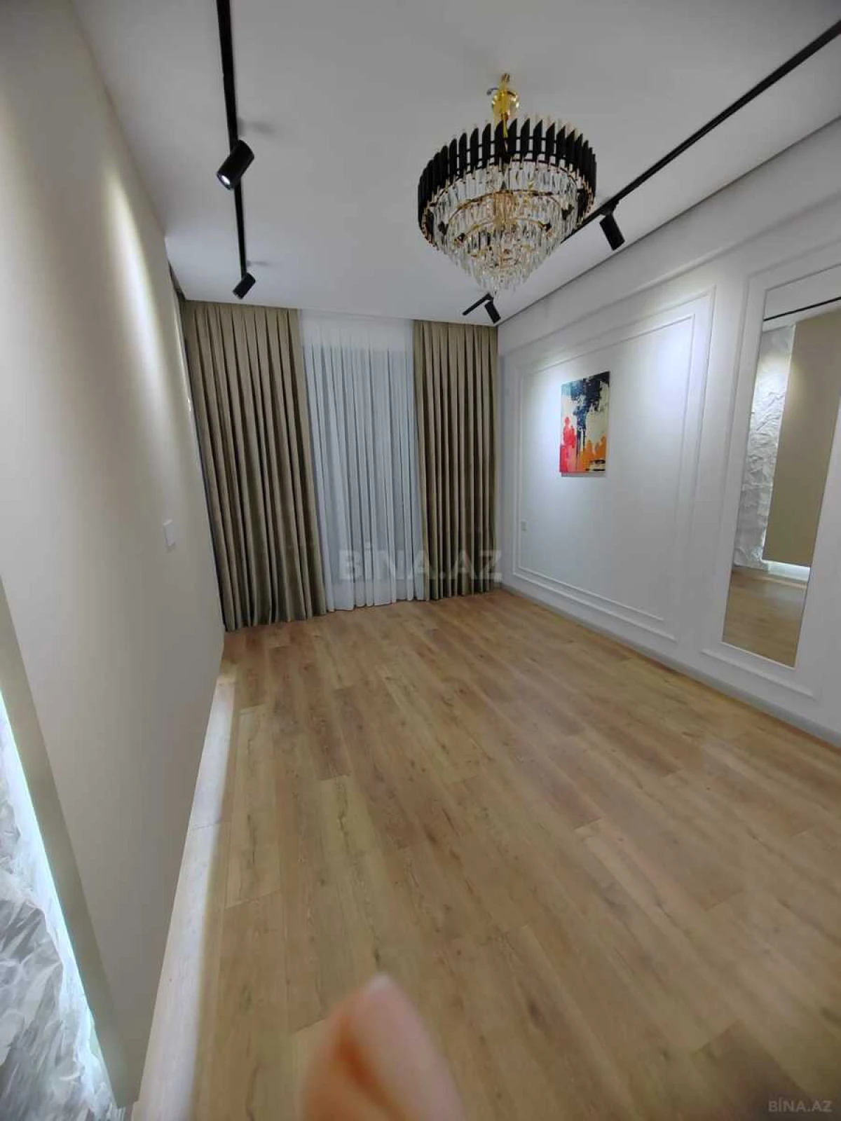 Satılır 2 otaqlı mənzil 60 m²