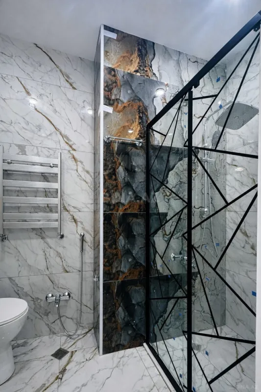 Satılır 2 otaqlı mənzil 66 m²