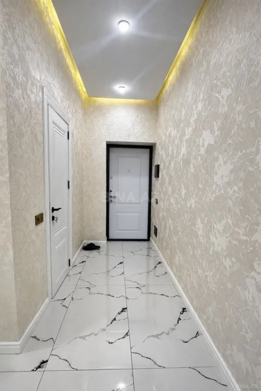 Satılır 2 otaqlı mənzil 66 m²