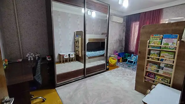 Satılır 3 otaqlı mənzil 80 m²