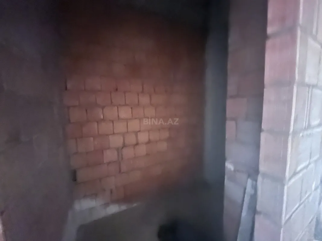 Satılır 2 otaqlı mənzil 68 m²