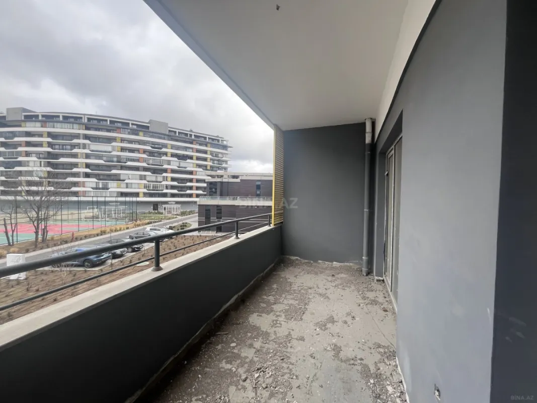 Satılır 2 otaqlı mənzil 68 m²