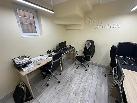 Kirayə verilir obyekt 140 m²