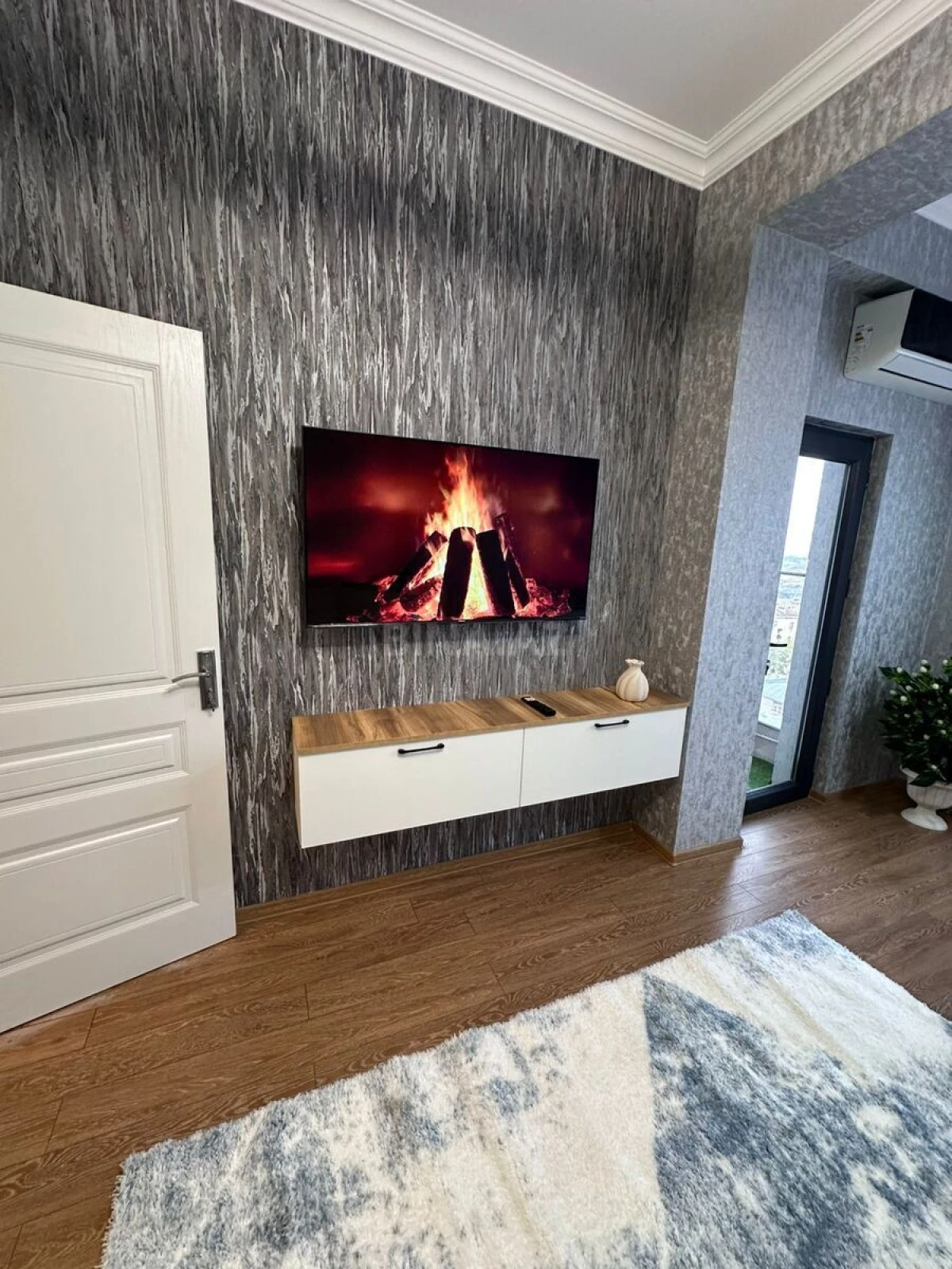 Kirayə verilir 2 otaqlı mənzil 61 m²