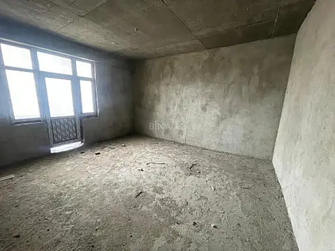 Satılır 4 otaqlı mənzil 154 m²