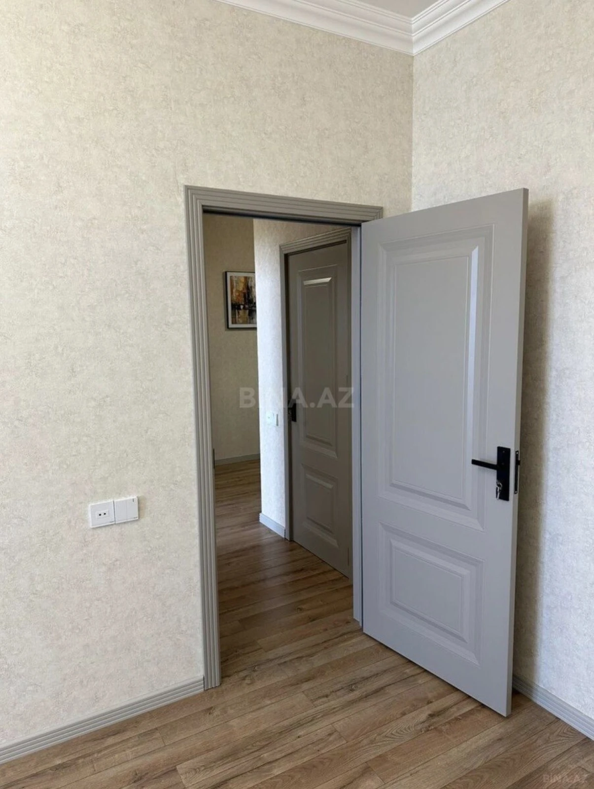Satılır 3 otaqlı mənzil 86 m²