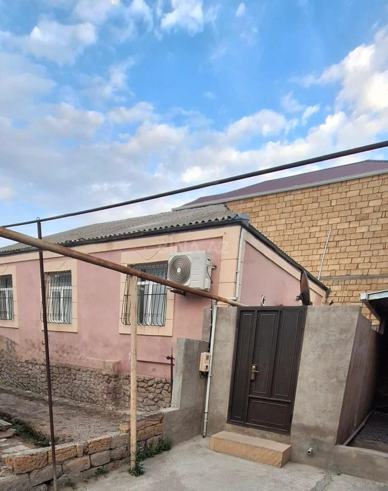Satılır 3 otaqlı həyət evi 70 m²