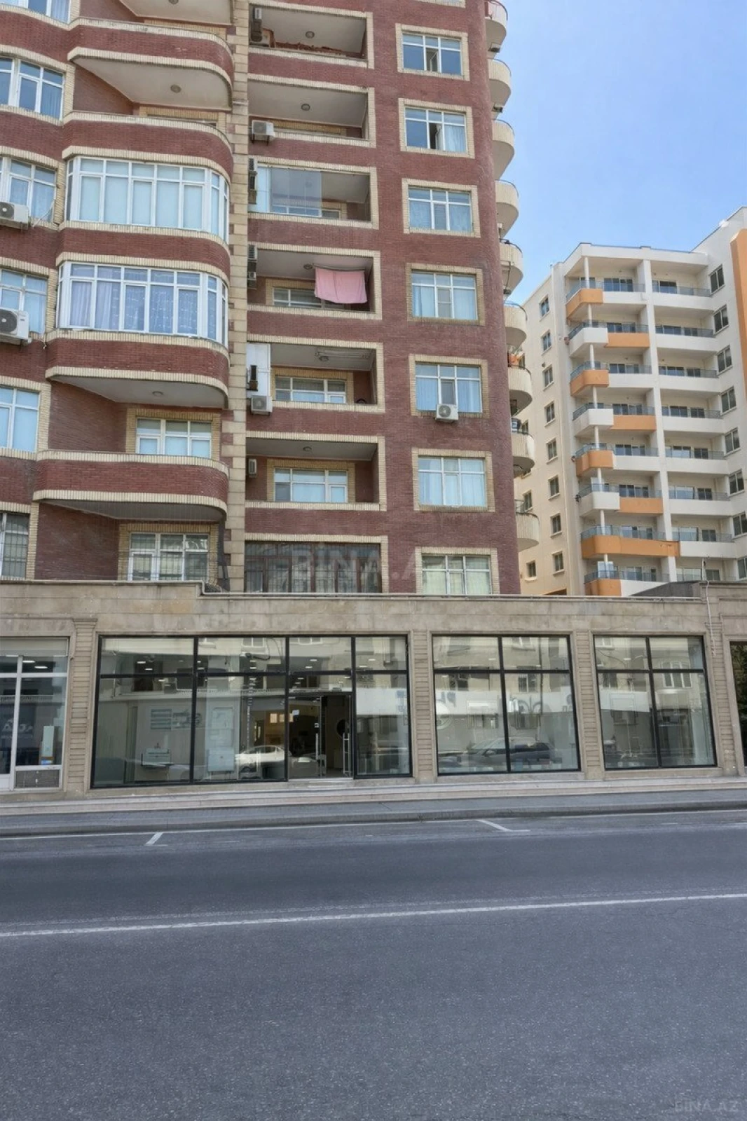 Kirayə verilir obyekt 650 m²