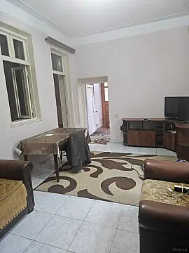 Kirayə verilir 4 otaqlı həyət evi 140 m²