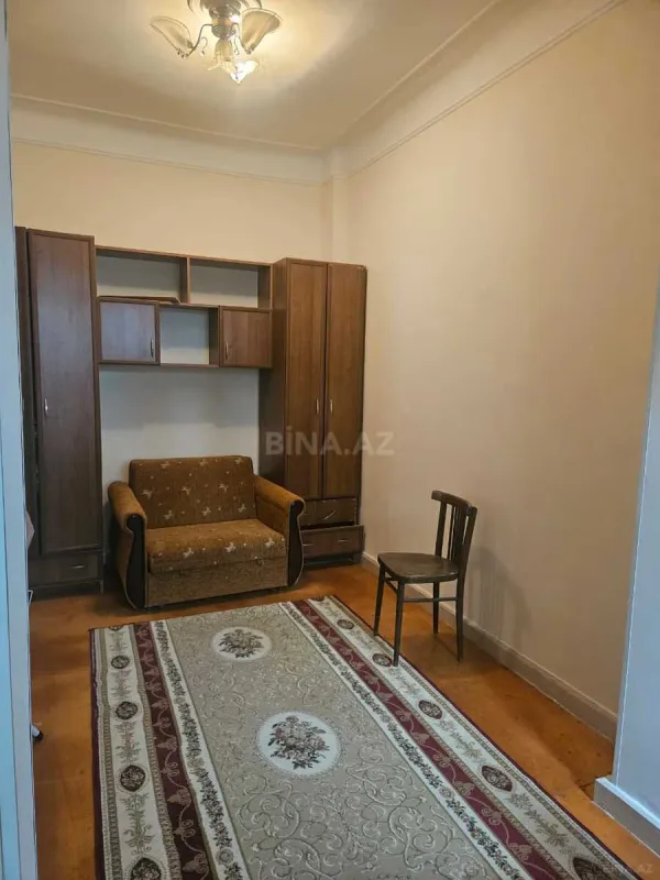 Kirayə verilir 4 otaqlı həyət evi 140 m²