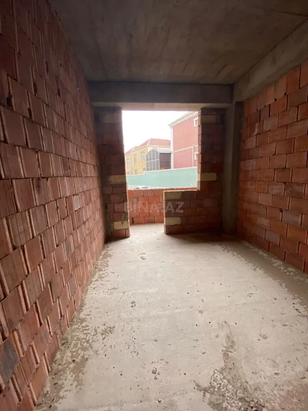 Satılır 1 otaqlı mənzil 51 m²