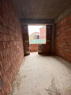 Satılır 1 otaqlı mənzil 51 m²