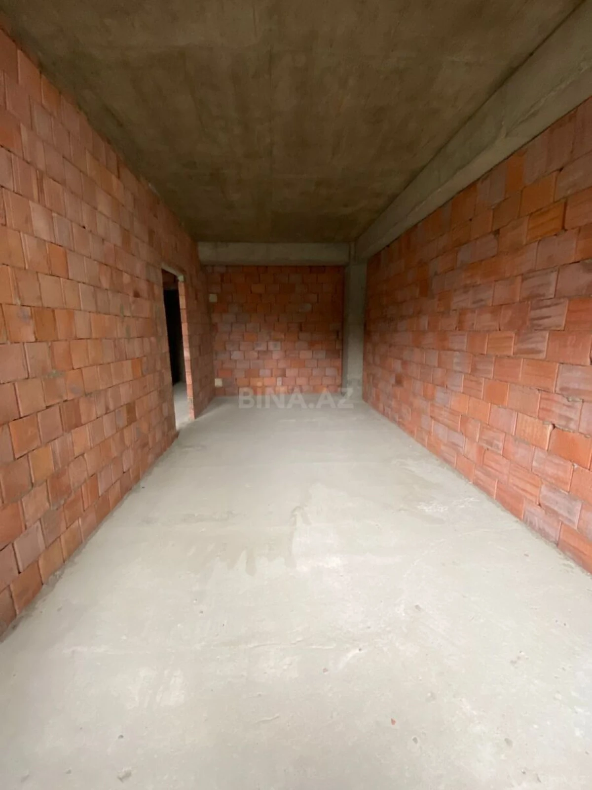 Satılır 1 otaqlı mənzil 51 m²