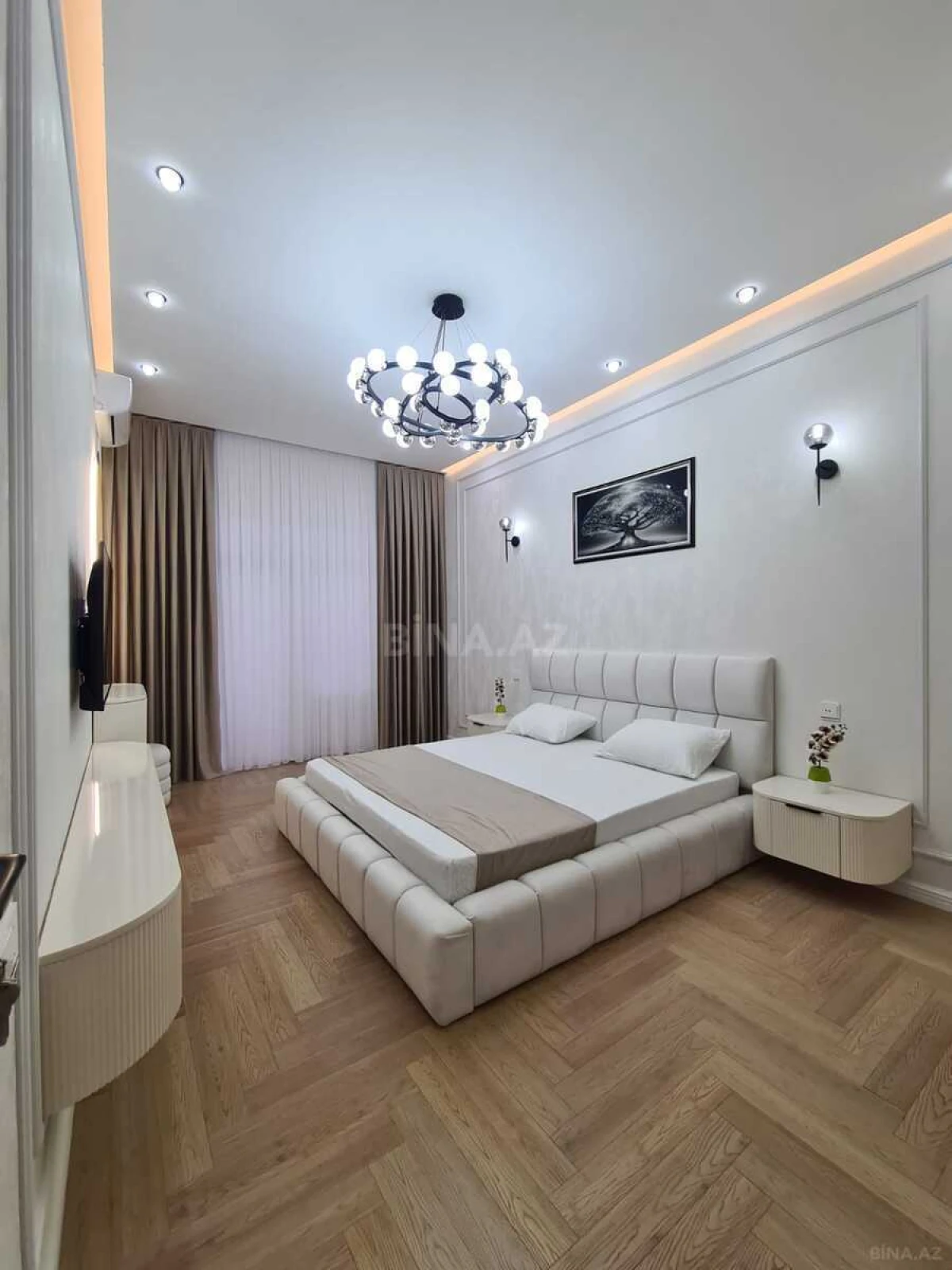 Satılır 3 otaqlı mənzil 98 m²