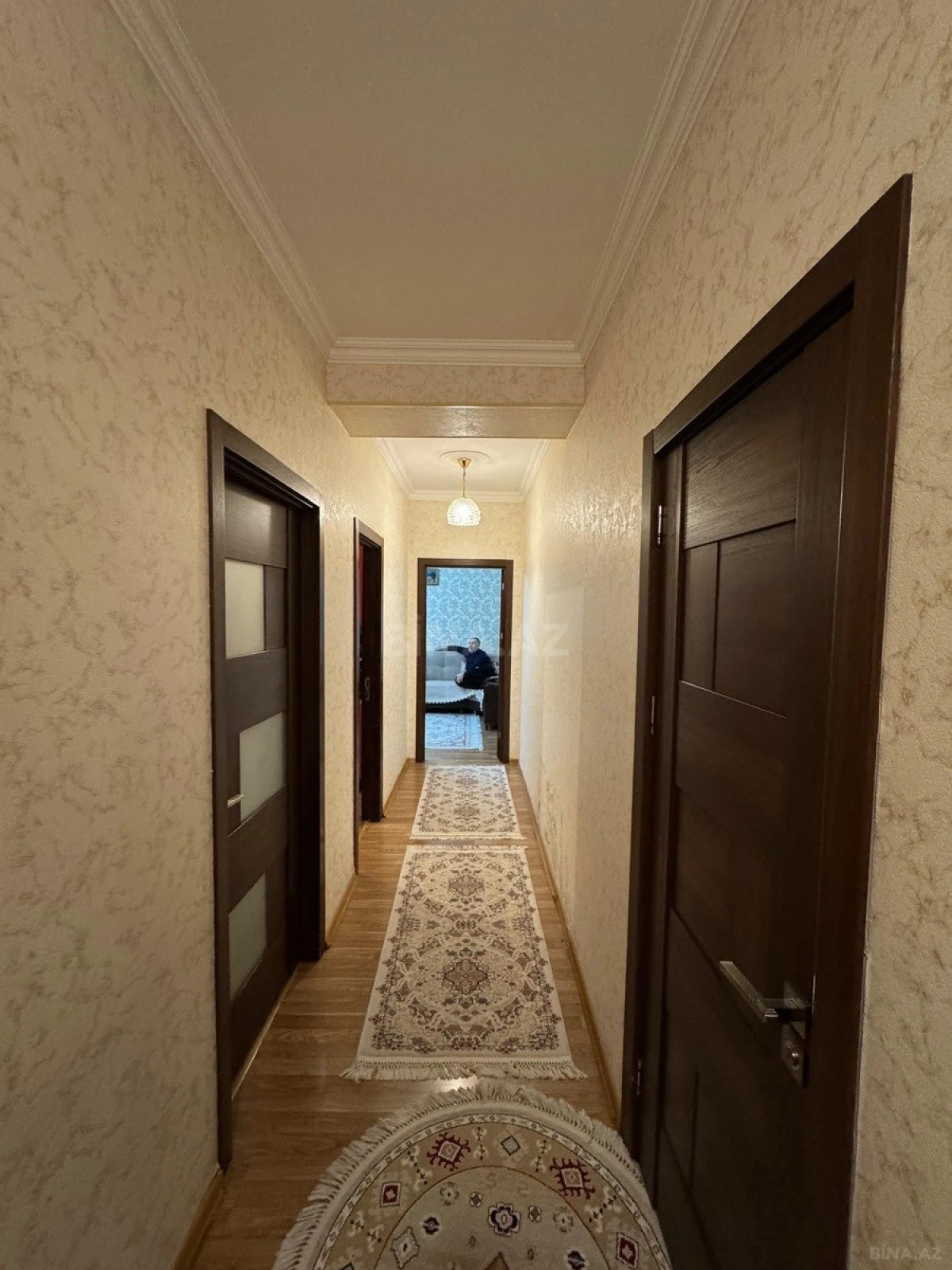 Satılır 2 otaqlı mənzil 63 m²