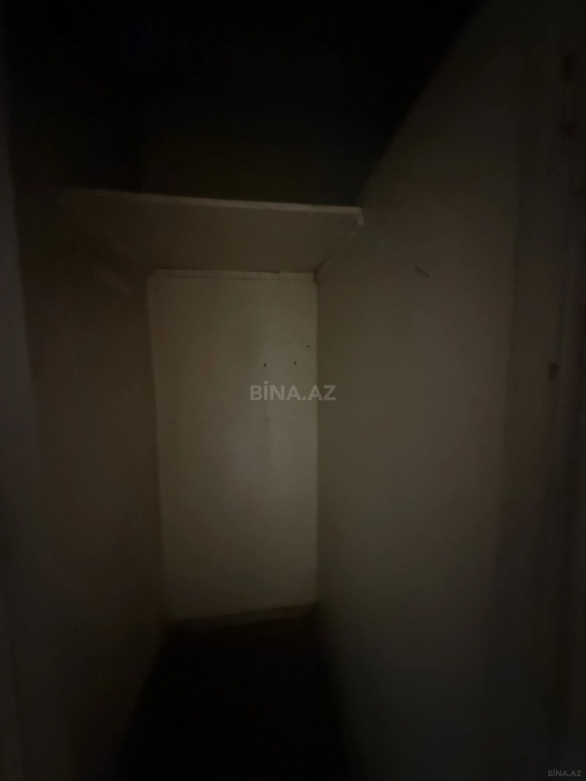 Satılır 2 otaqlı mənzil 70 m²