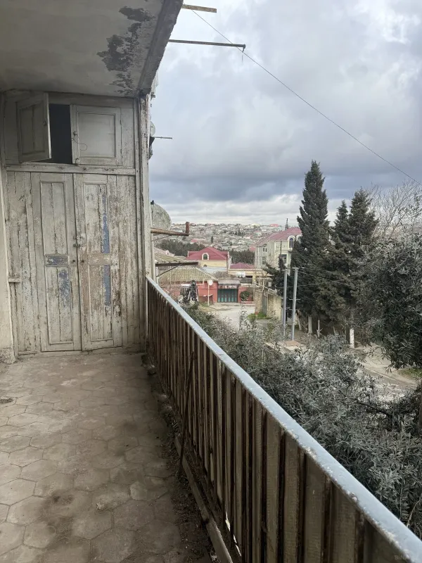 Satılır 2 otaqlı mənzil 70 m²