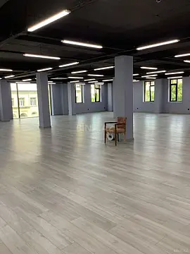 Kirayə verilir obyekt 1800 m²