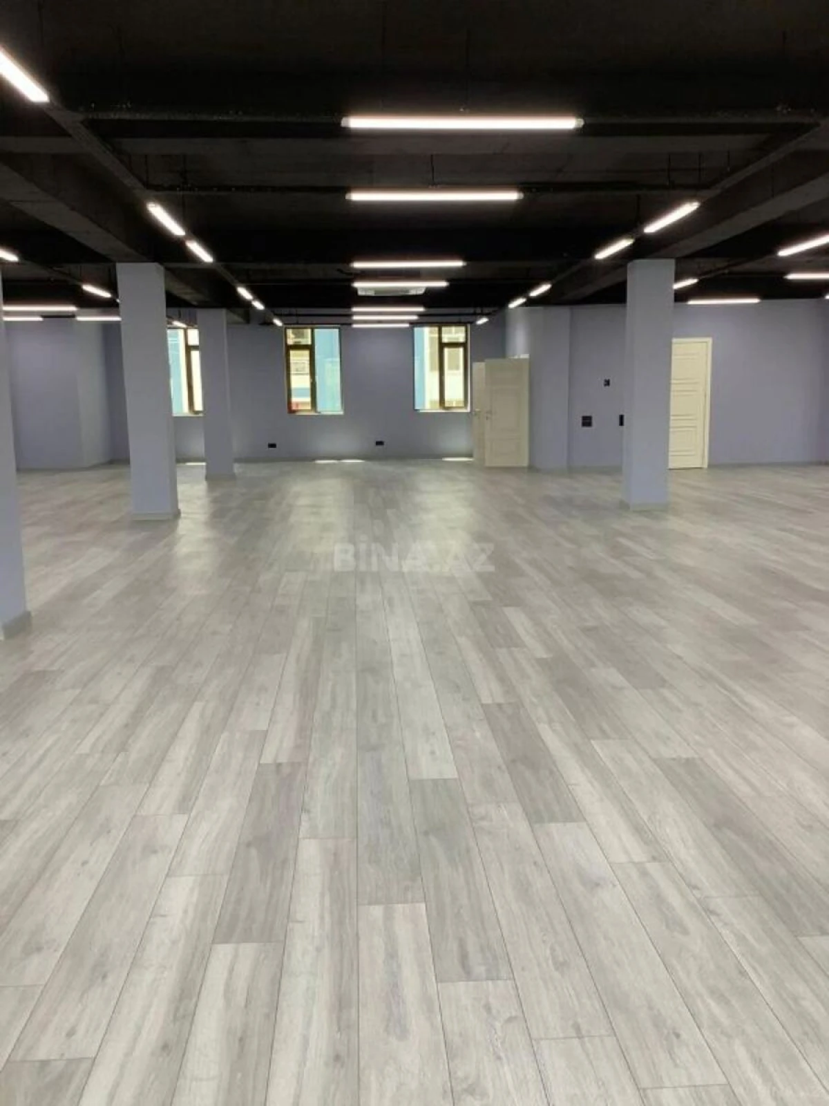 Kirayə verilir obyekt 1800 m²