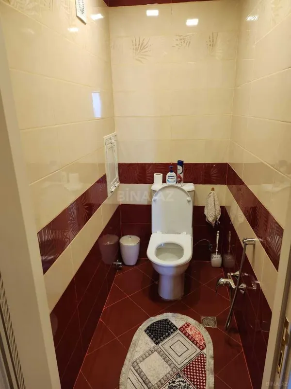 Kirayə verilir 3 otaqlı mənzil 128 m²