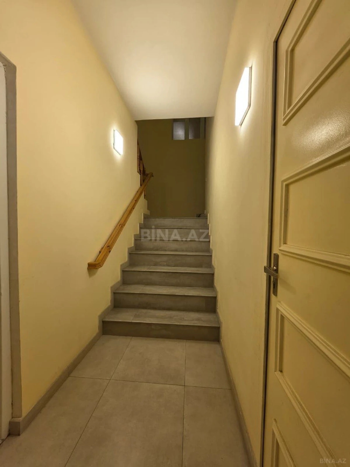 Satılır obyekt 1000 m²