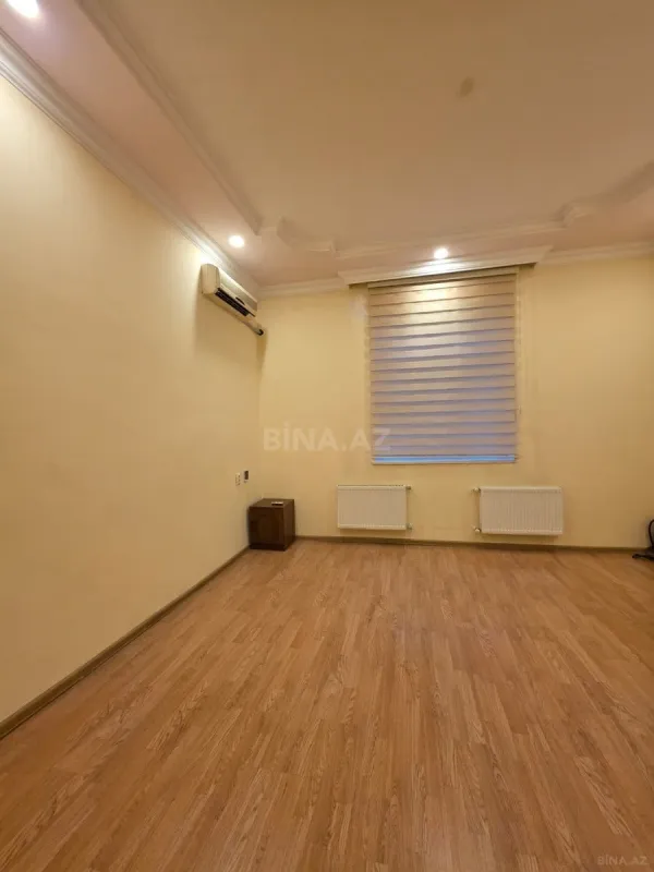 Satılır obyekt 1000 m²