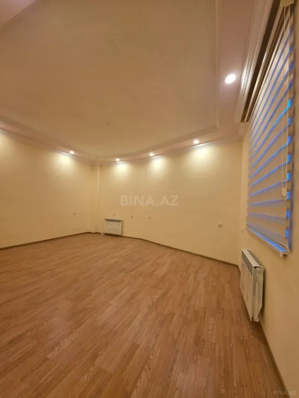 Satılır obyekt 1000 m²