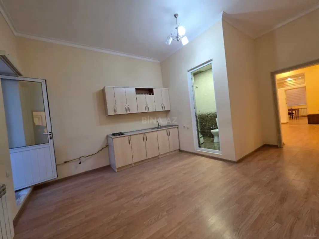 Satılır obyekt 1000 m²