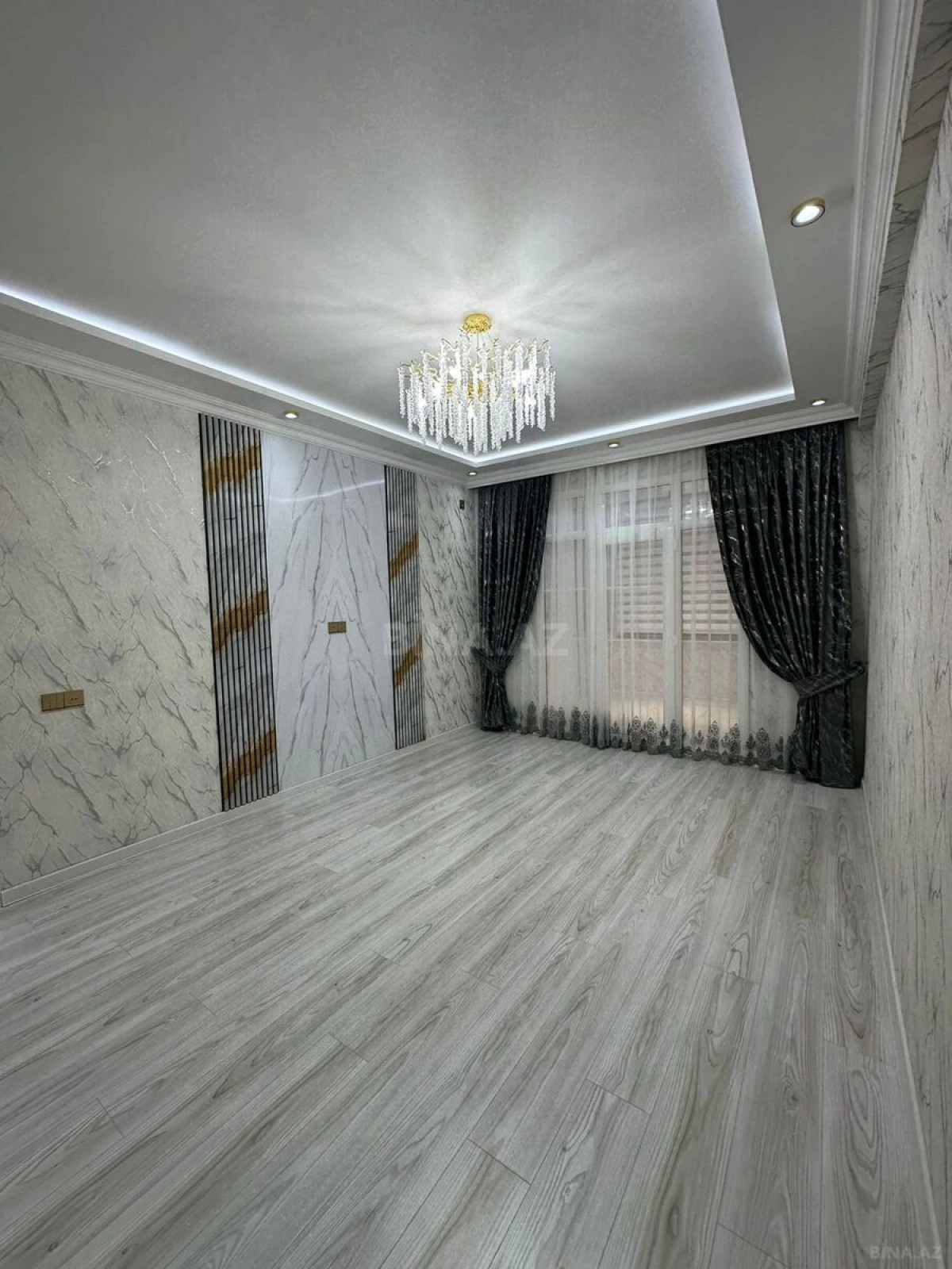 Satılır 3 otaqlı mənzil 90 m²