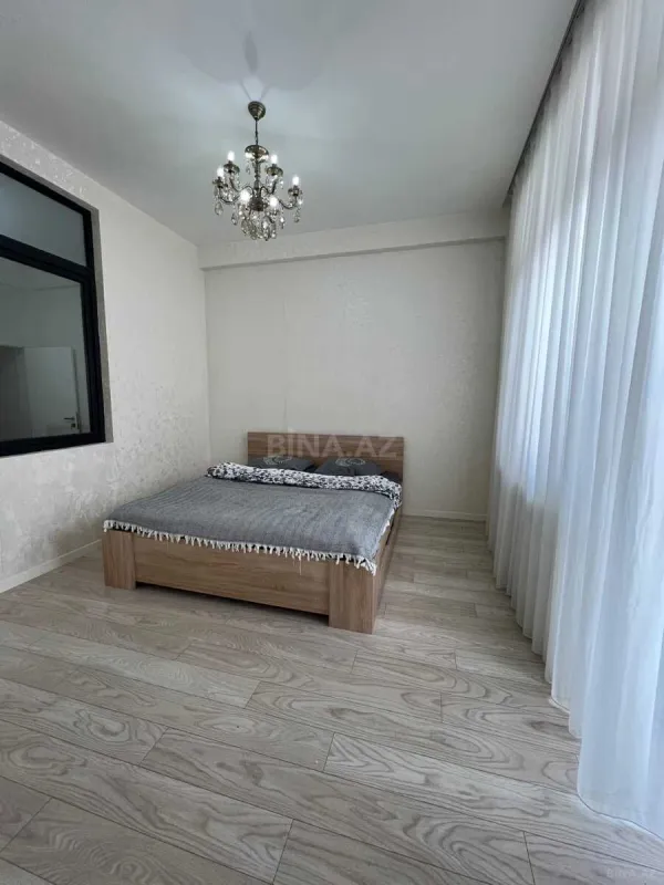 Satılır 3 otaqlı mənzil 82 m²