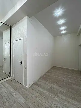 Satılır 3 otaqlı mənzil 82 m²