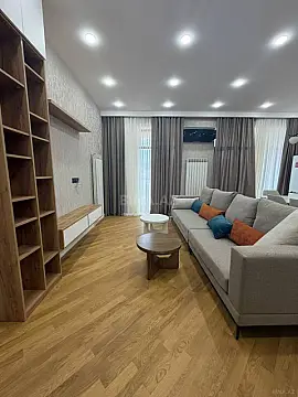 Satılır 2 otaqlı mənzil 75 m²