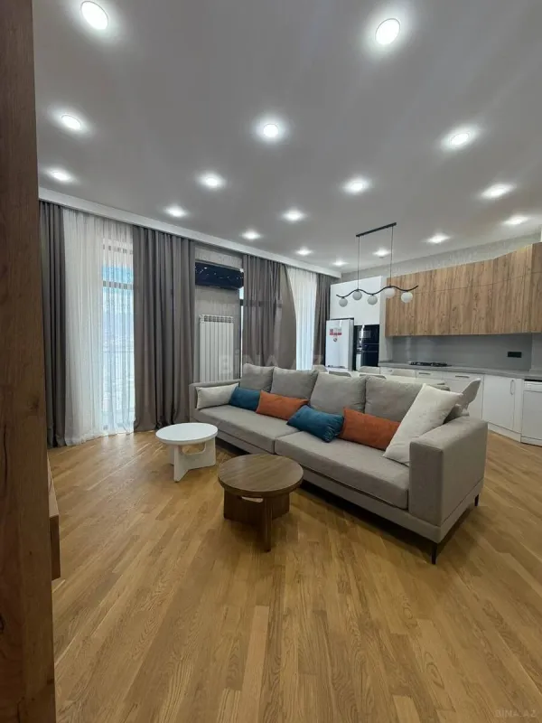 Satılır 2 otaqlı mənzil 75 m²