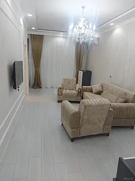 Kirayə verilir 2 otaqlı mənzil 76 m²