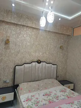 Kirayə verilir 2 otaqlı mənzil 76 m²