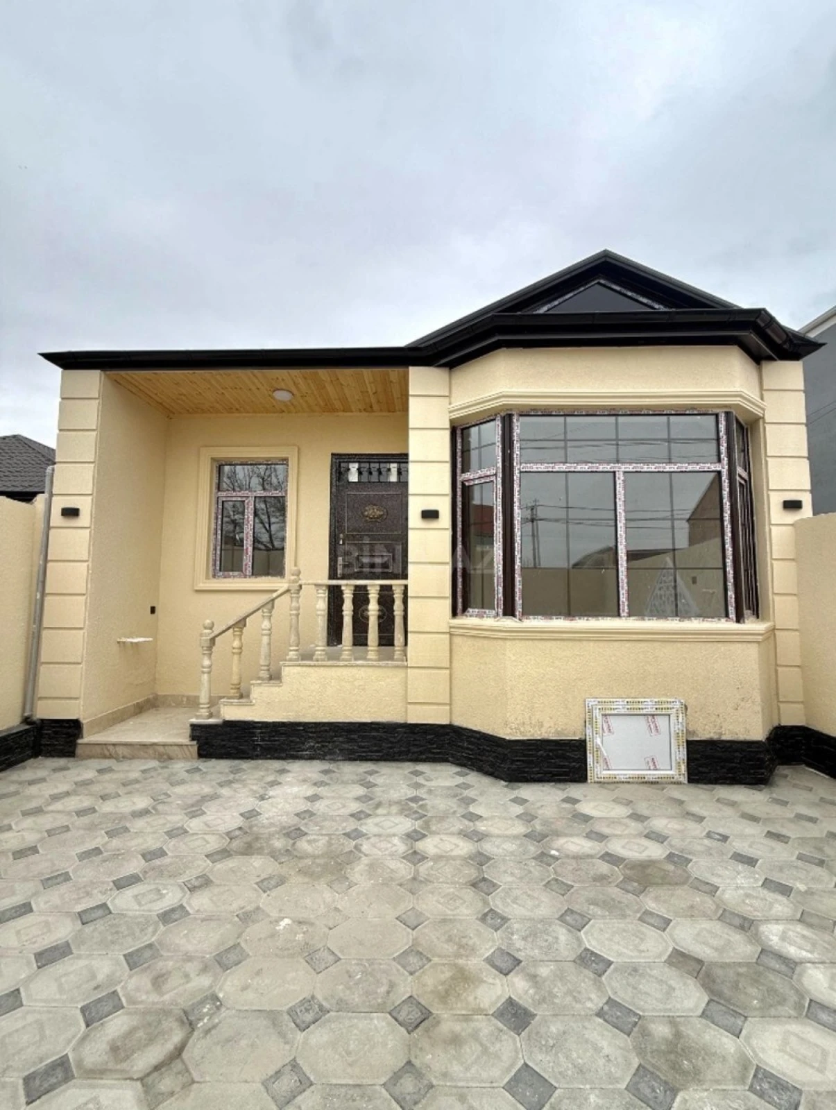 Satılır 3 otaqlı həyət evi 77 m²