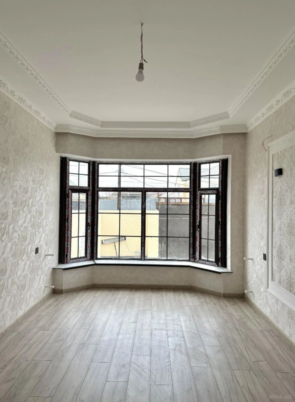 Satılır 3 otaqlı həyət evi 77 m²