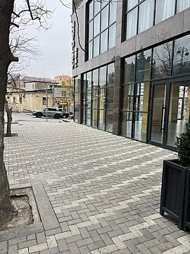 Kirayə verilir obyekt 260 m² — Bakı, Yasamal 260.00 m²
