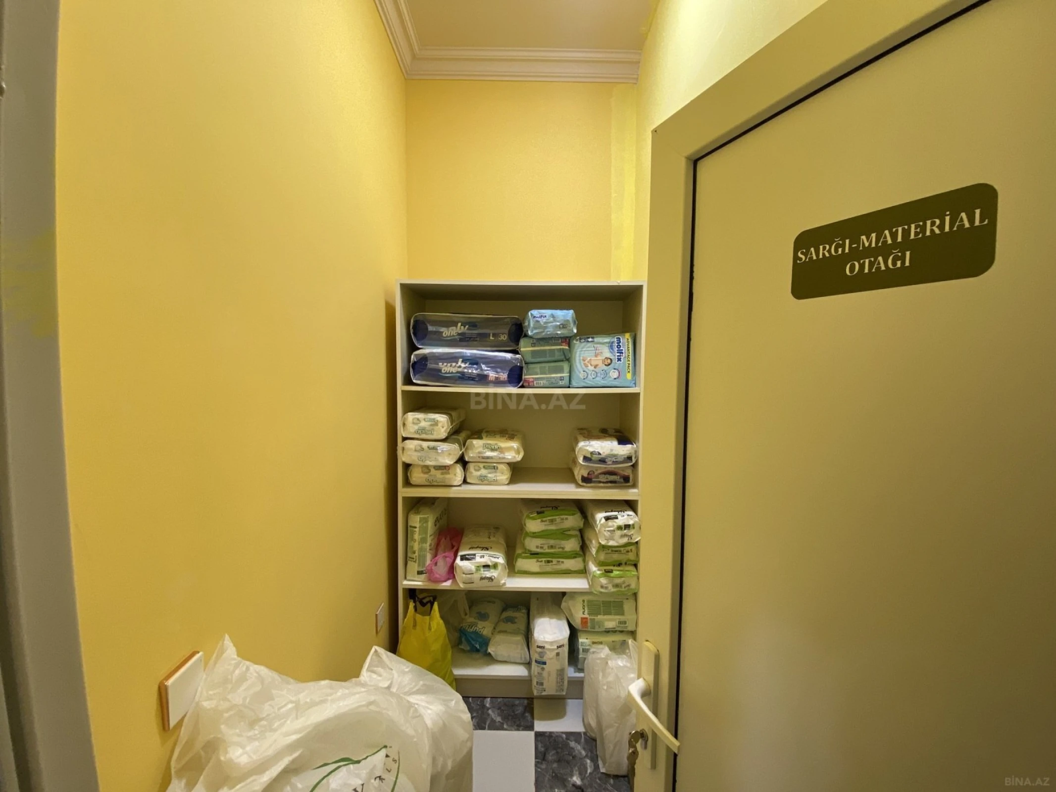 Kirayə verilir obyekt 77 m²