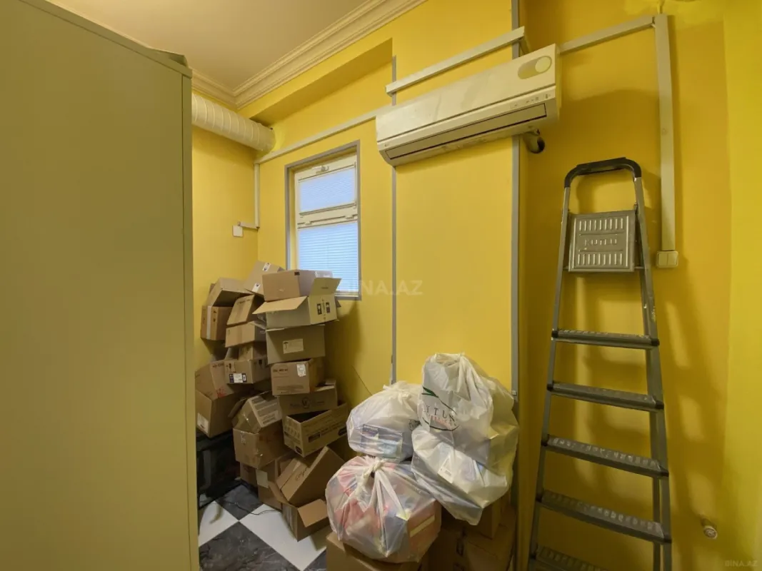 Kirayə verilir obyekt 77 m²