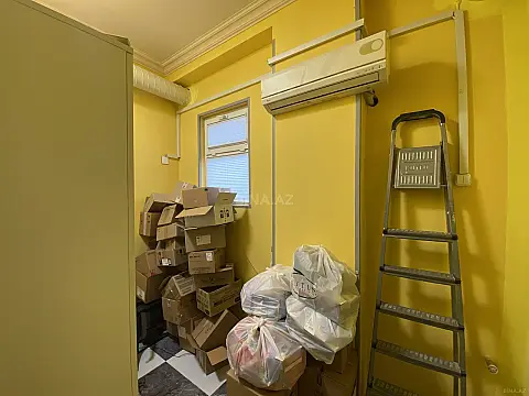 Kirayə verilir obyekt 77 m²