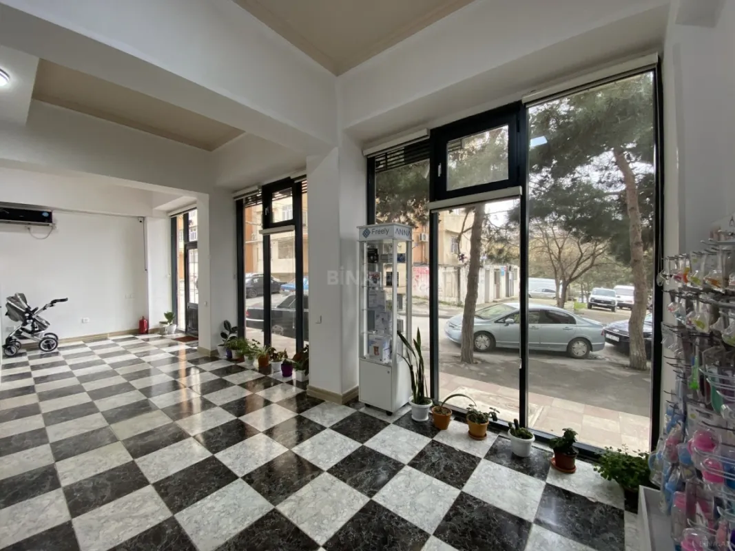 Kirayə verilir obyekt 77 m²