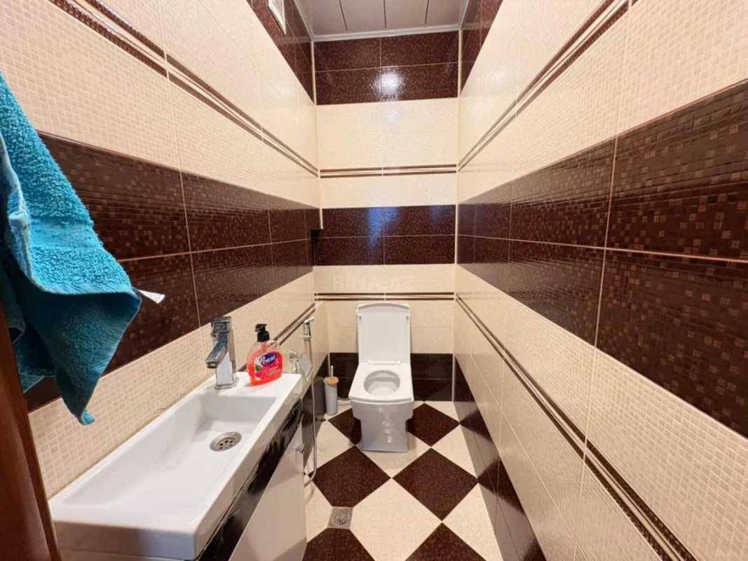 Satılır 2 otaqlı mənzil 105 m²