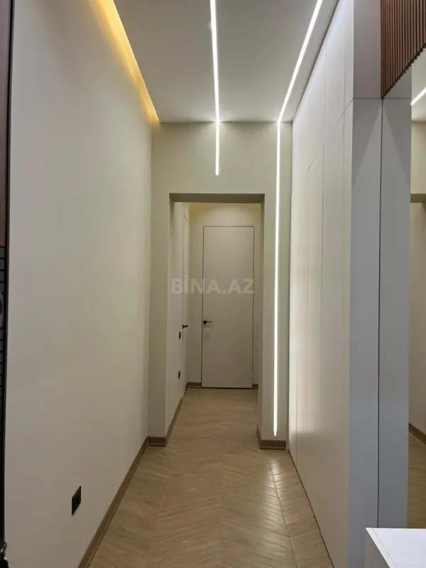 Satılır 2 otaqlı mənzil 65 m²