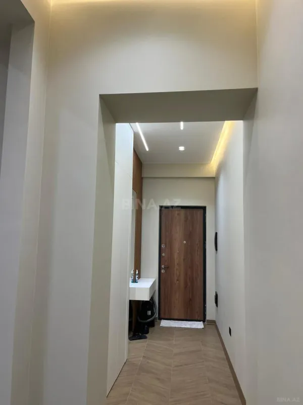 Satılır 2 otaqlı mənzil 65 m²