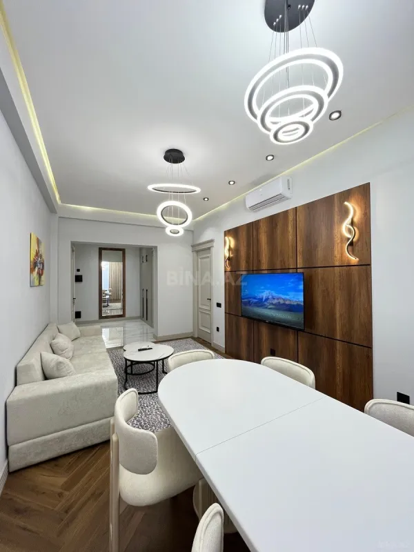 Satılır 3 otaqlı mənzil 77 m²