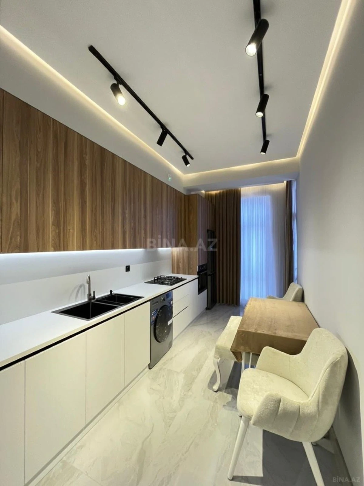 Satılır 3 otaqlı mənzil 77 m²