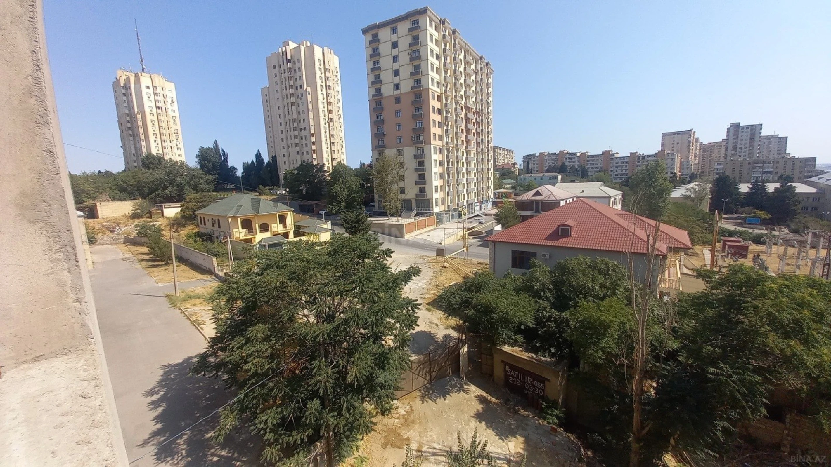 Satılır 3 otaqlı mənzil 112 m²